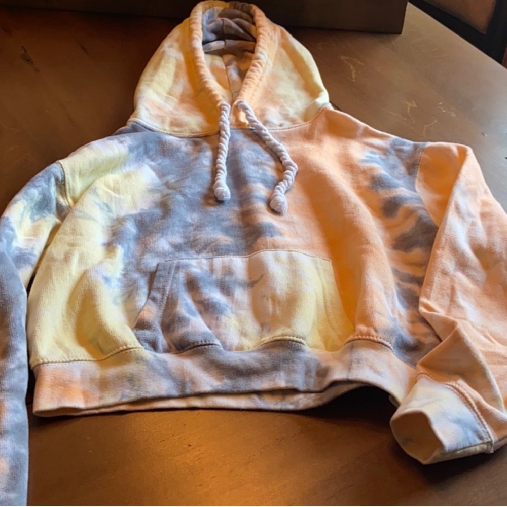 Southern spirit crop tie-dye hoodie